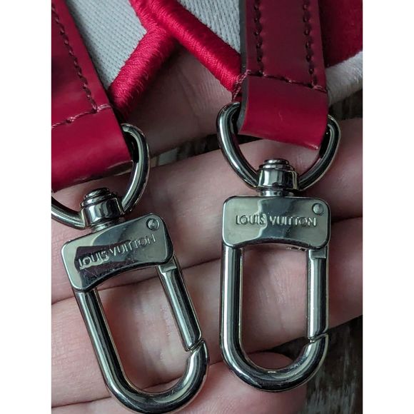 ***SOLD*** Louis Vuitton Raspberry/Pink Jacquard Shoulder Strap - Picture 6 of 10